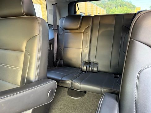 Used 2015 GMC Yukon Denali w/ Premium Package image 20