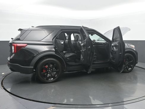 Used 2023 Ford Explorer ST w/ Equipment Group 401A AWD/4WD image 55