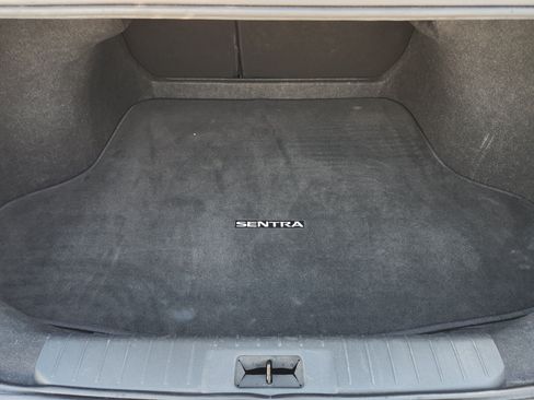Used 2025 Nissan Sentra SV FWD image 32