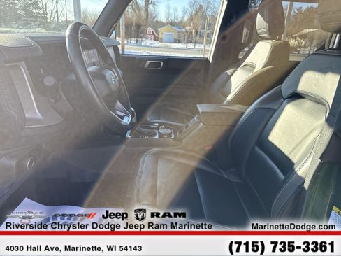 Used 2025 Ford Bronco Outer Banks image 15