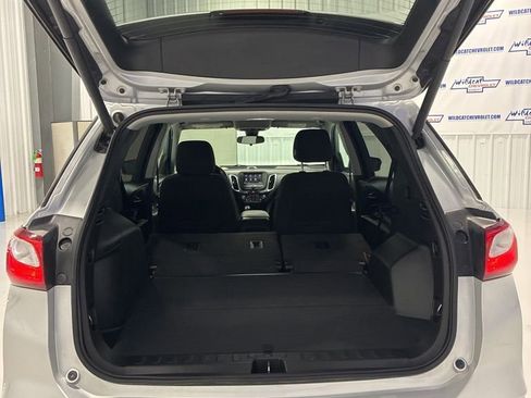 Used 2020 Chevrolet Equinox LT image 40