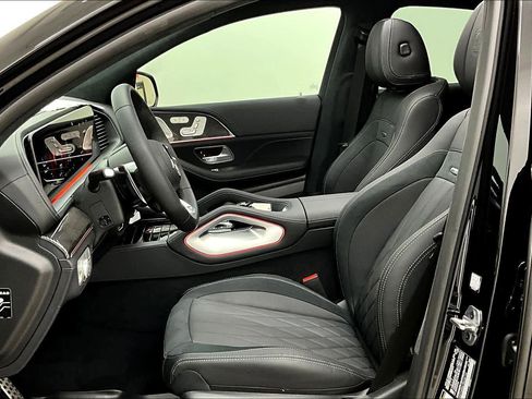 New 2026 Mercedes-Benz GLE 53 AMG 4MATIC Coupe image 9