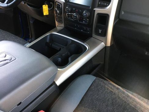 Used 2016 RAM 1500 Big Horn AWD/4WD image 18