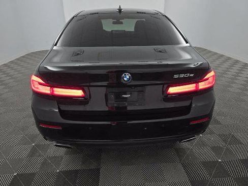 Used 2023 BMW 530e image 8