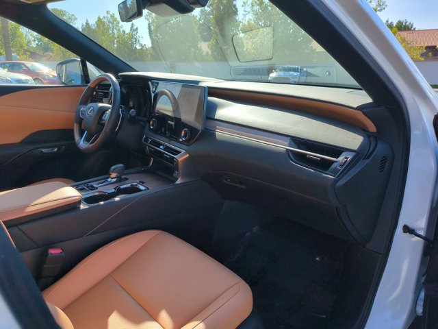 Used 2025 Lexus RX 350h w/ Convenience Package AWD/4WD image 30