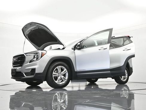 Used 2022 GMC Terrain SLE w/ Driver Convenience Package FWD image 47
