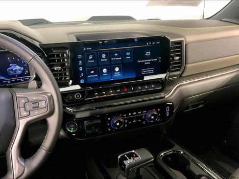 Used 2025 Chevrolet Silverado 1500 ZR2 w/ Technology Package AWD/4WD image 6