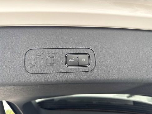 New 2025 Lincoln Aviator Reserve w/ Equipment Group 201A image 12