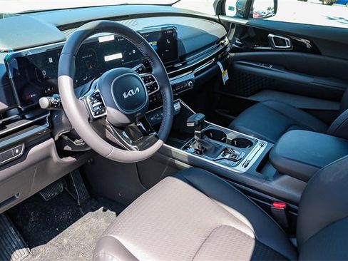 New 2025 Kia Carnival SX Prestige image 20