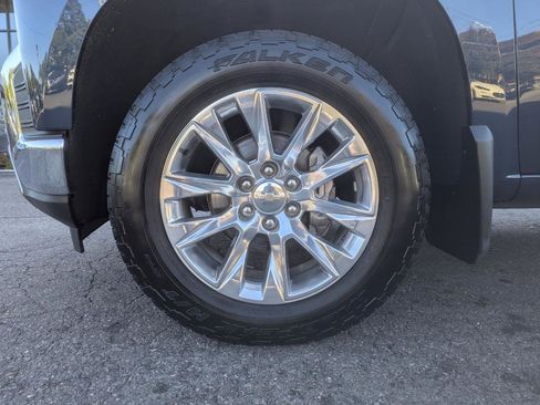 Used 2021 Chevrolet Silverado 1500 LTZ w/ Z71 Off-Road Package AWD/4WD image 48