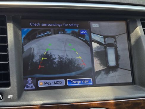 Used 2017 Nissan Armada Platinum w/ Captain Seat Package RWD image 17