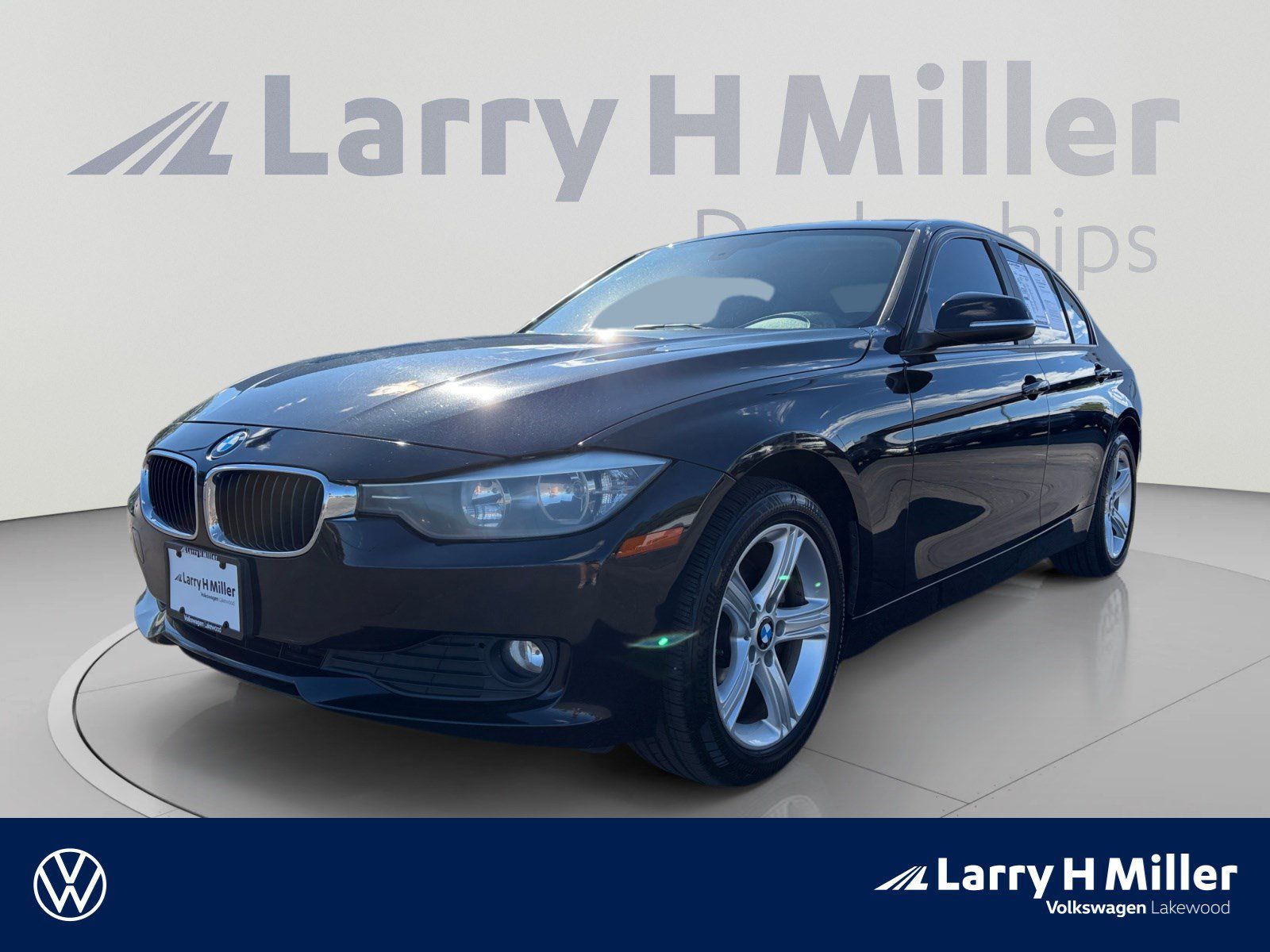 Used 2015 BMW 320i xDrive Sedan AWD/4WD image 1