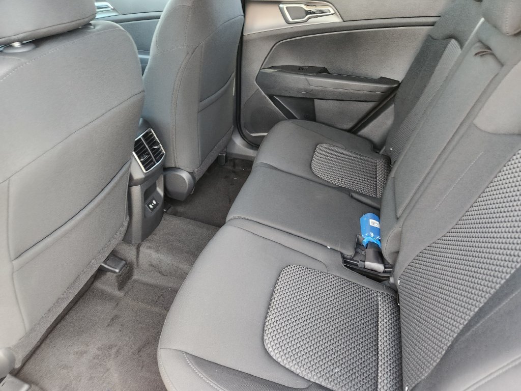 New 2026 Kia Sportage LX AWD/4WD image 10