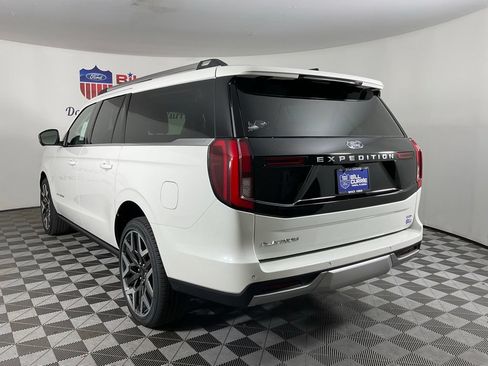 New 2026 Ford Expedition Max Platinum w/ Platinum Ultimate Package AWD/4WD image 5