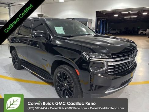 Certified 2022 Chevrolet Tahoe LT w/ Luxury Package AWD/4WD image 3