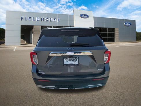 Used 2023 Ford Explorer XLT w/ Equipment Group 202A AWD/4WD image 13