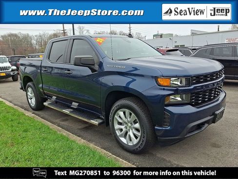 Used 2021 Chevrolet Silverado 1500 Custom w/ Safety Confidence Package image 1