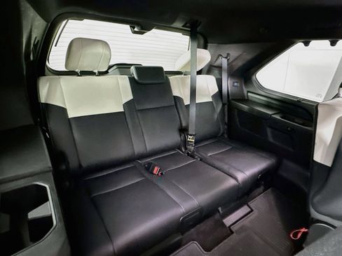 Certified 2023 Toyota Sequoia Capstone AWD/4WD image 28