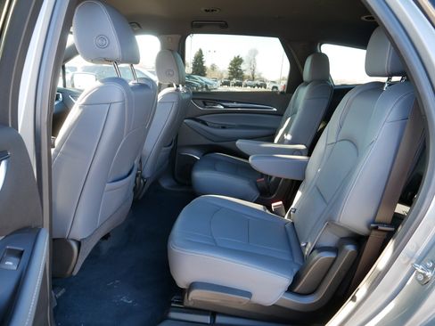 Used 2023 Buick Enclave Essence image 35