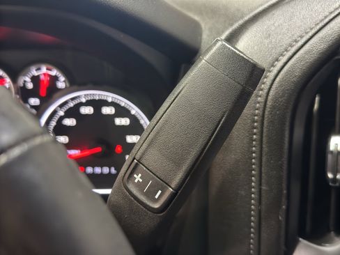 Used 2021 Chevrolet Silverado 2500 LT w/ Convenience Package image 25