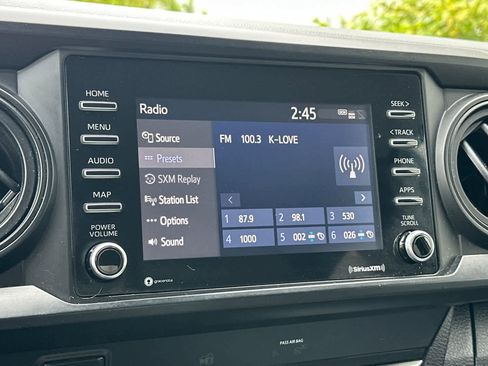 Used 2020 Toyota Tacoma SR image 18