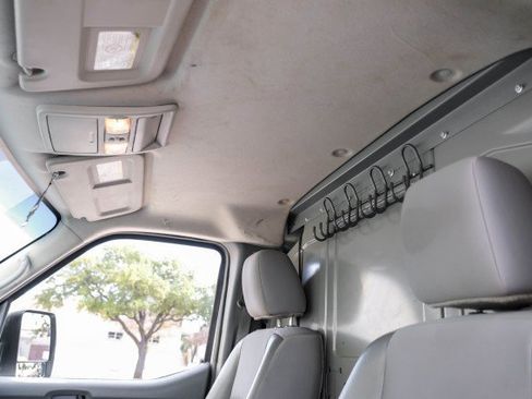 Used 2019 Nissan NV 2500 SV w/ Navigation Package image 26