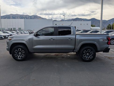 Used 2023 Chevrolet Colorado Z71 w/ Z71 Convenience Package 2 AWD/4WD image 9