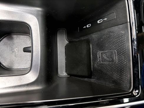 Used 2023 Volkswagen ID.4 S RWD image 19