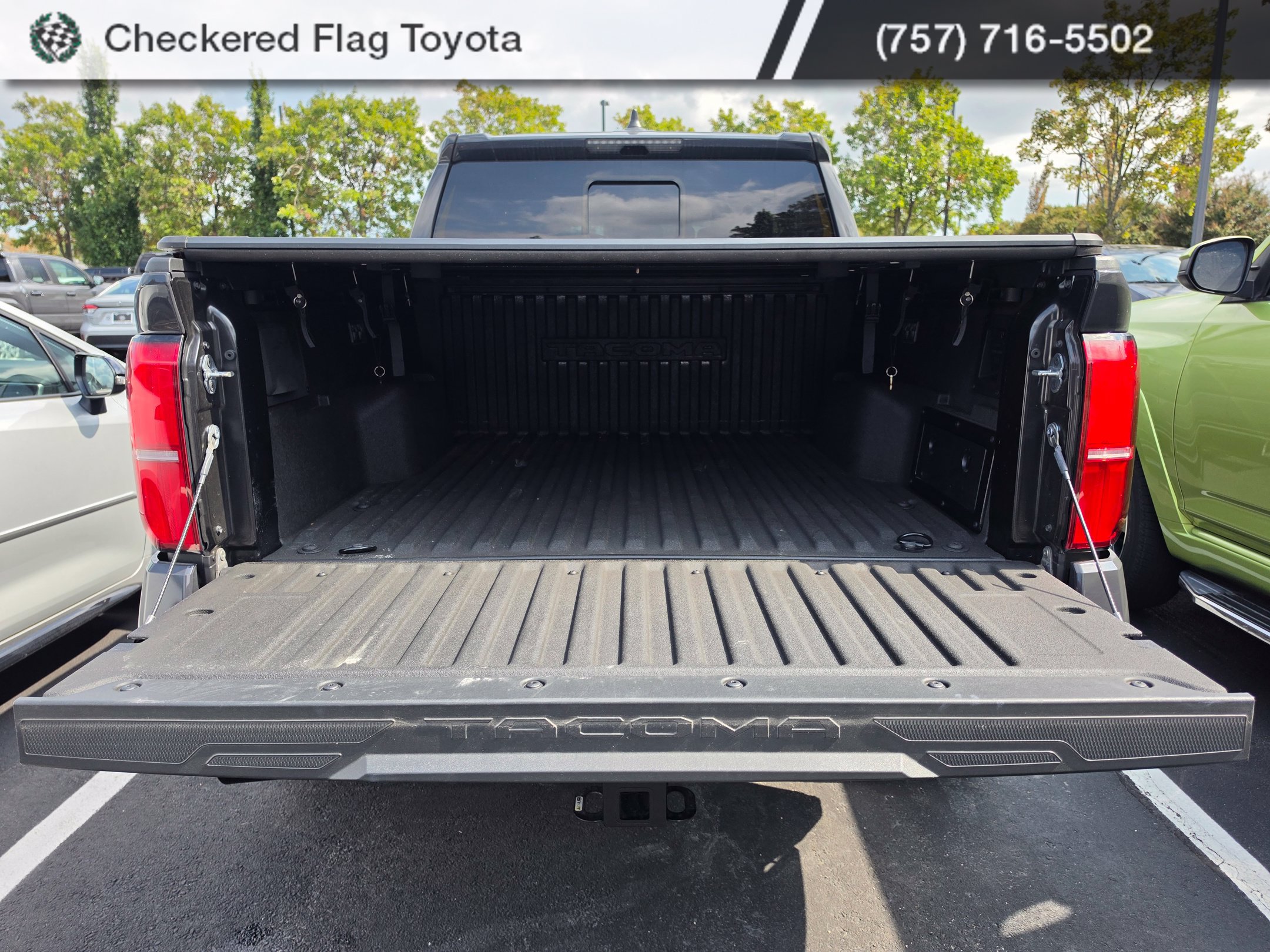 Used 2024 Toyota Tacoma TRD Sport w/ TRD Sport Upgrade Package RWD image 7