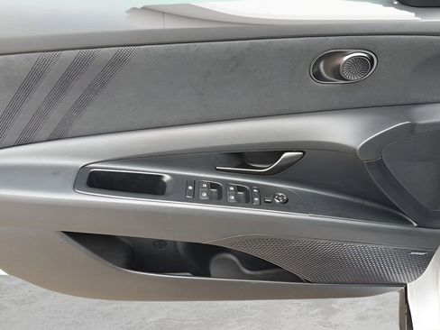 Used 2025 Hyundai Elantra N FWD image 23