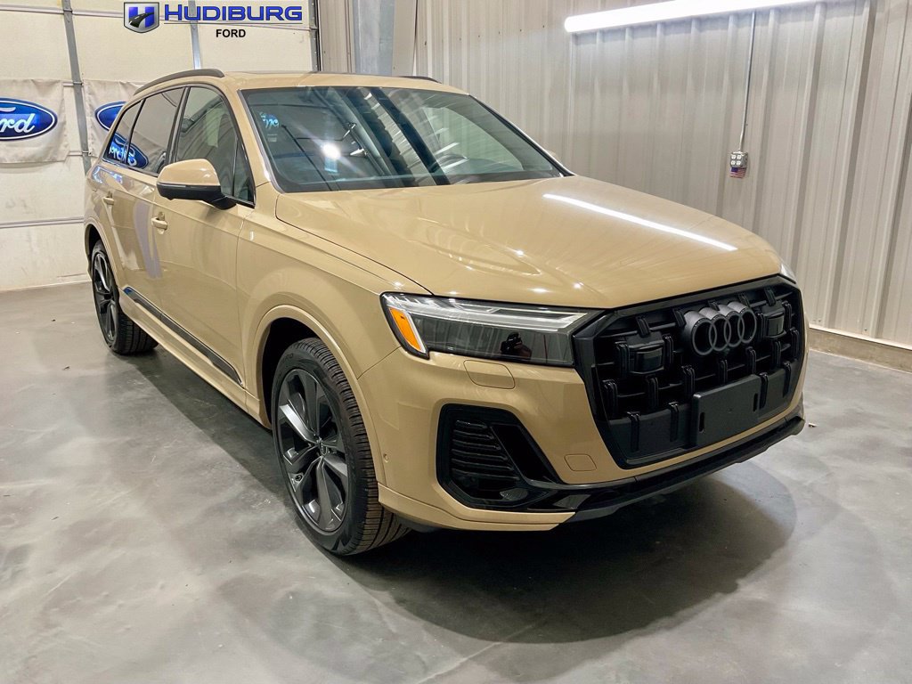 Used 2025 Audi Q7 3.0T Premium Plus AWD/4WD image 1