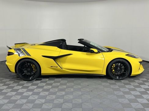 New 2025 Chevrolet Corvette Z06 image 8