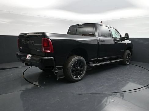 New 2026 RAM 2500 Big Horn AWD/4WD image 9