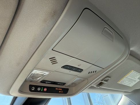 Used 2024 Chevrolet Blazer LT image 33