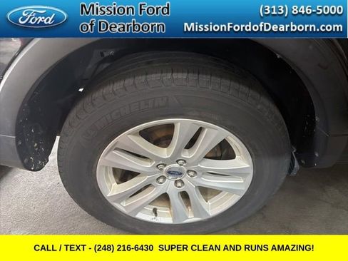 Used 2019 Ford Explorer XLT image 36