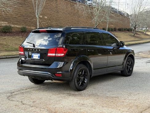 Used 2019 Dodge Journey SE w/ Connectivity Group image 5