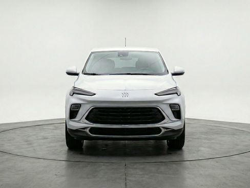 Used 2025 Buick Encore GX Preferred image 2