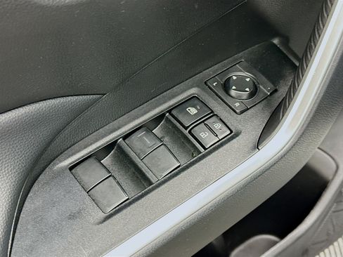 Used 2025 Toyota RAV4 LE image 15