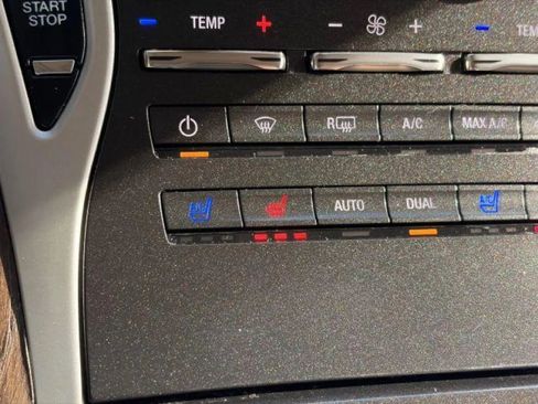 Used 2017 Lincoln MKX Reserve w/ Lincoln MKX Climate Package AWD/4WD image 28