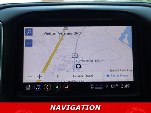 Used 2022 GMC Sierra 2500 AT4 w/ AT4 Premium Plus Package AWD/4WD image 22