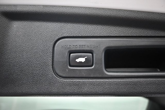Used 2022 Acura MDX w/ Technology Package FWD image 32