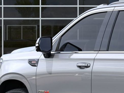 New 2026 GMC Yukon XL AT4 Ultimate AWD/4WD image 12