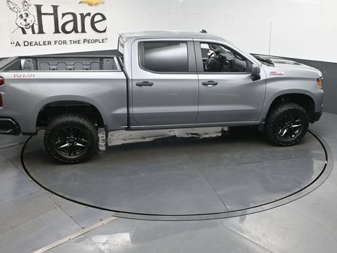Used 2025 Chevrolet Silverado 1500 Custom Trail Boss AWD/4WD image 38