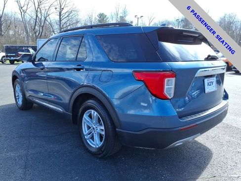 Used 2020 Ford Explorer XLT w/ Equipment Group 202A image 5