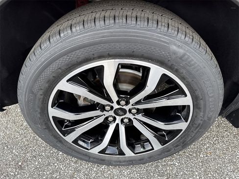 Used 2022 Ford Explorer ST-Line w/ Class IV Trailer Tow Package image 19