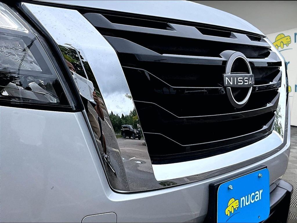 Certified 2024 Nissan Pathfinder SV w/ Cargo Package AWD/4WD image 32