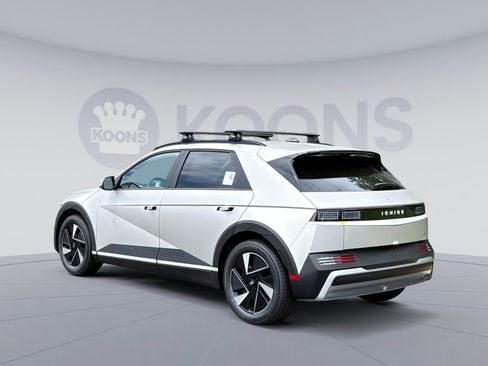 New 2025 Hyundai Ioniq 5 SEL image 4