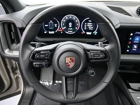 Certified 2026 Porsche Cayenne S AWD/4WD image 12