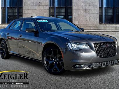Used 2023 Chrysler 300 S