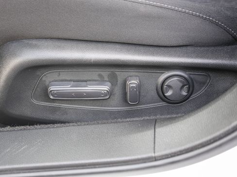 Certified 2025 Honda Accord SE image 22
